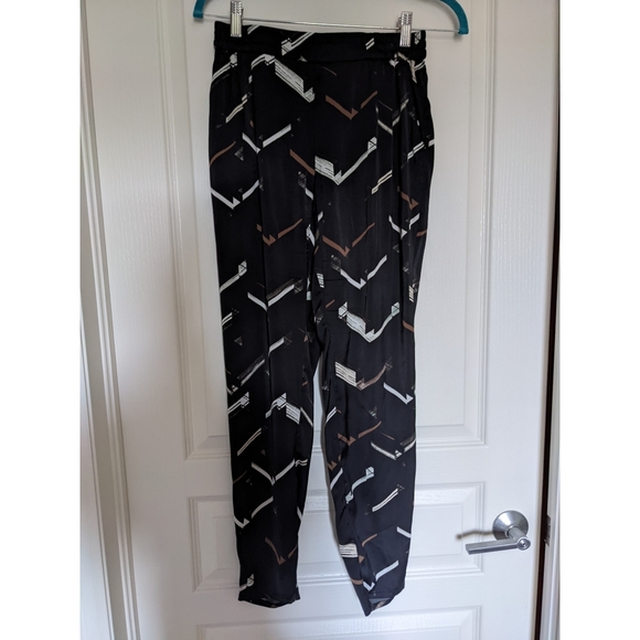 RW&CO Black Patterned Pants - Picture 1 of 4